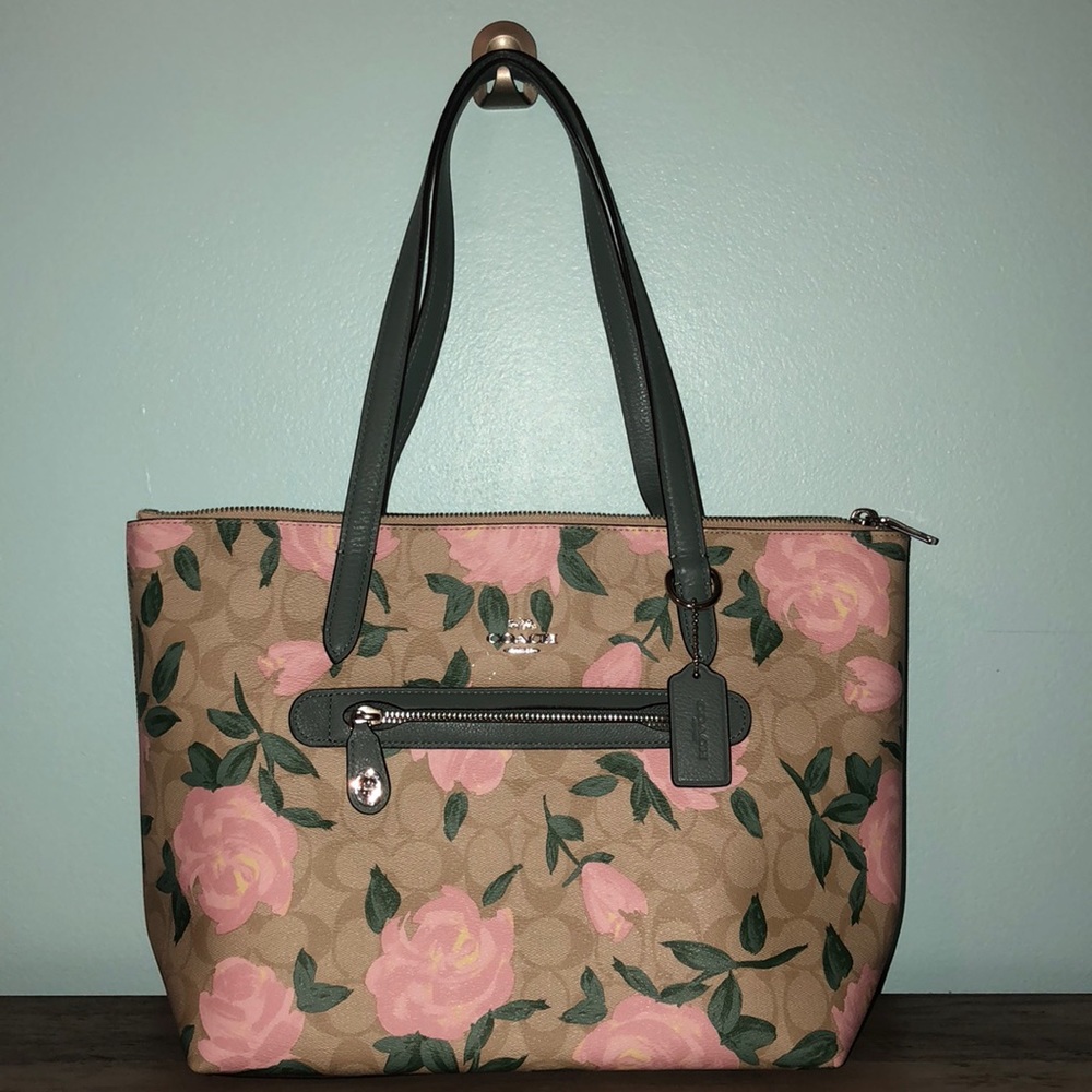 Coach Camo Rose Taylor Tote: Coach Style 31206